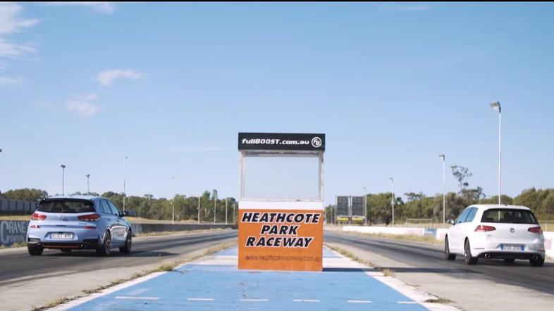 Hyundai i30 N in VW golf GTI