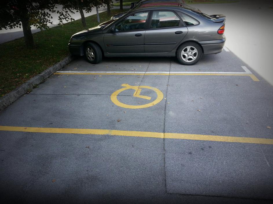 Parkirišče za invalide