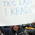 Protestniki na Markovem trgu v Zagrebu. (Foto: Patrik Macek/Pixsell)