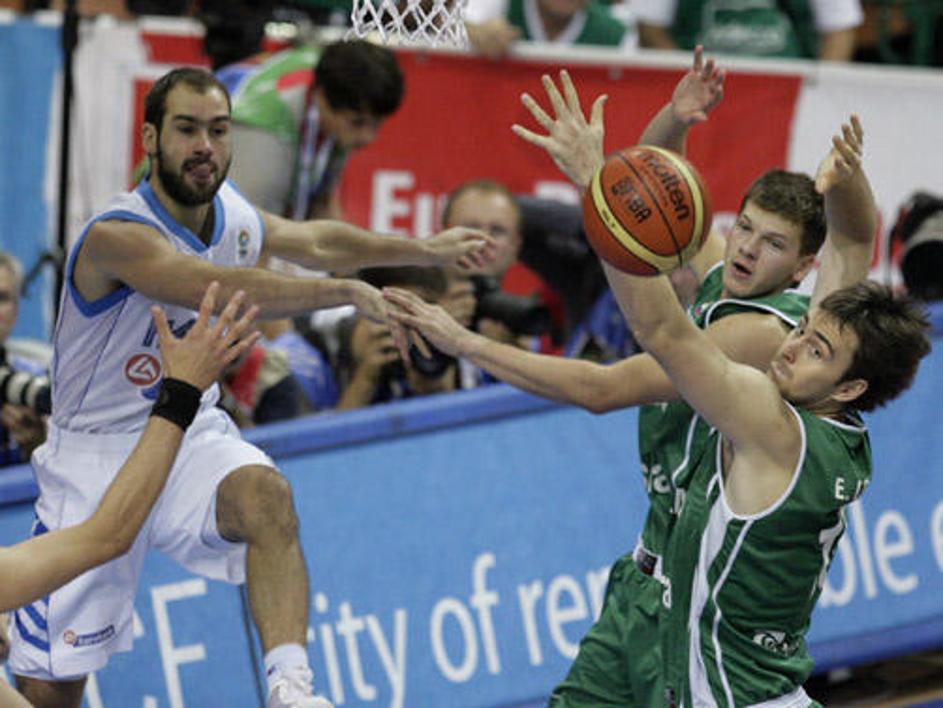 Slovenski košarkarji so bili le dve točki oddaljeni od kolajne.