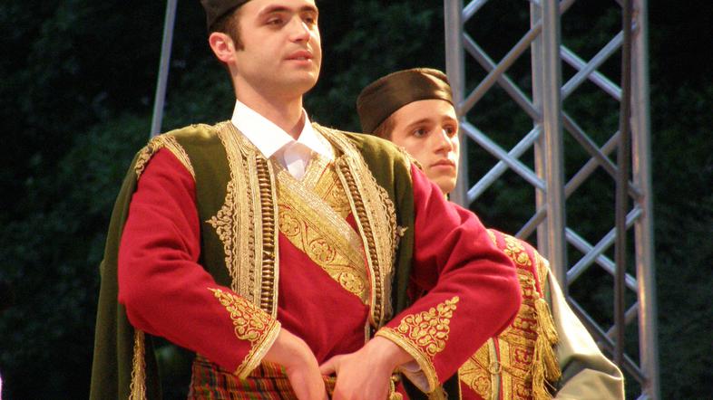 Predstavile so se folklorne skupine iz Slovenije, Hrvaške, Italije, Srbije, Črne