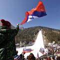 sport 15.03.12. Planica 2012, skakalnica, navijaci, zastava, A spectator waves a