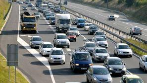 Zaposleni na PIC že pet let skrbijo za obveščanje voznikov o nesrečah, zastojih,