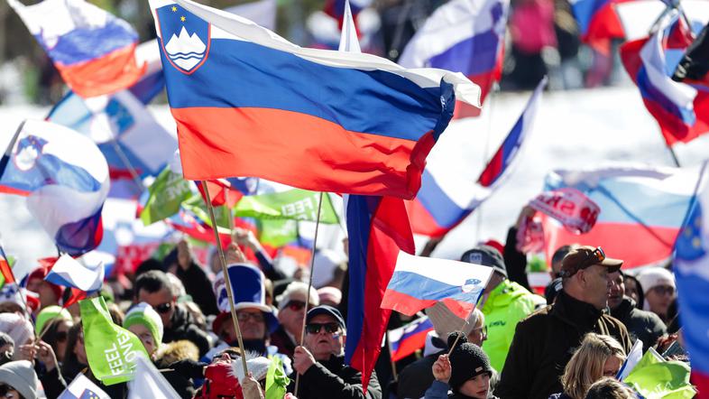 planica 2026, zastave navijači