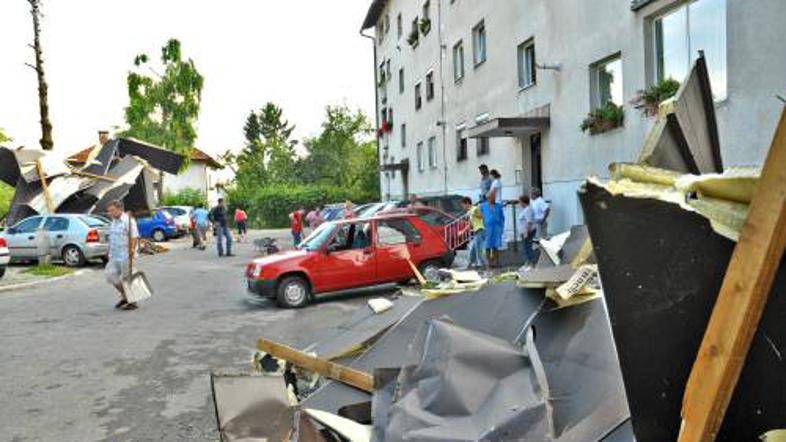 Državna meteorološka služba je zaradi nedavnega neurja, ki je prizadelo Slovenij