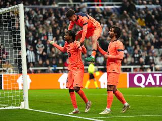 Newcastle : Barcelona