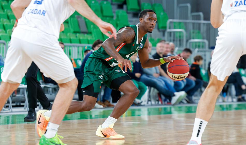 Zmaji prepričljivi na domačem parketu