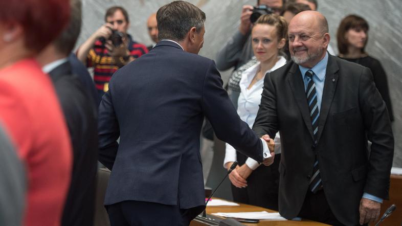 Borut Pahor in Zmago Jelinčič na prvi seji 8. državnega zbora Republike Slovenije