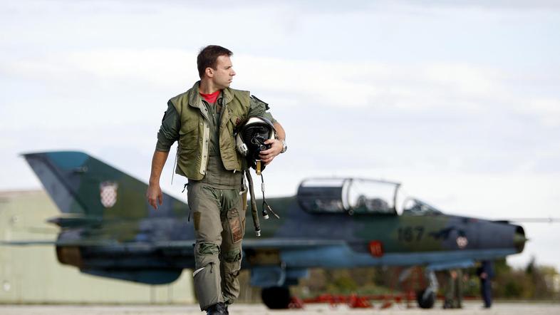 Hrvaški piloti reaktivcev so ponos tamkajšnje vojske. Fotografija hrvaškega pilo