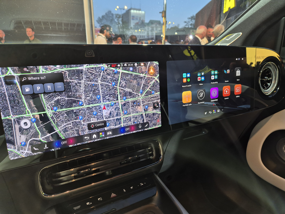 Na premieri nove generacije mercedes-benz GLA | Avtor: Gregor Prebil