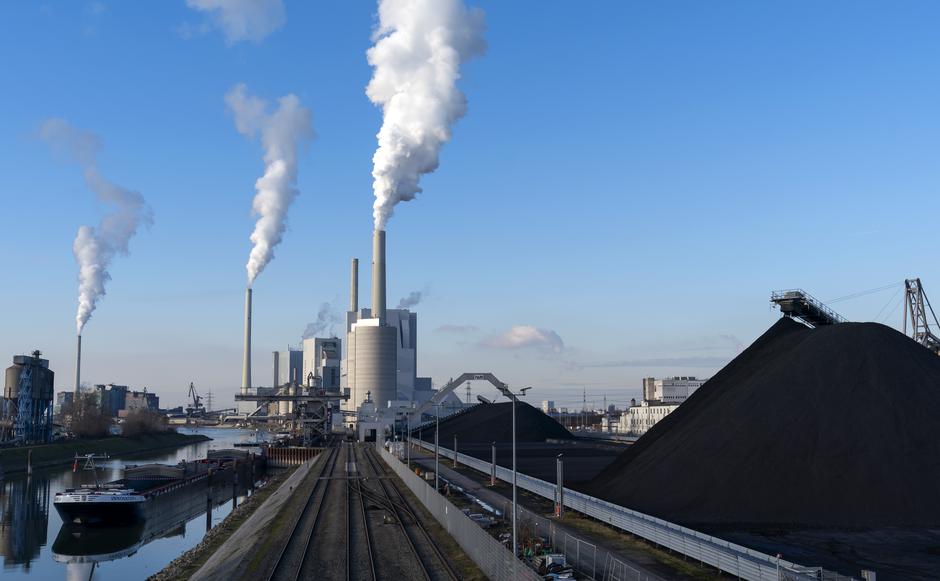 Mannheim AG termoelektrarna | Avtor: Epa
