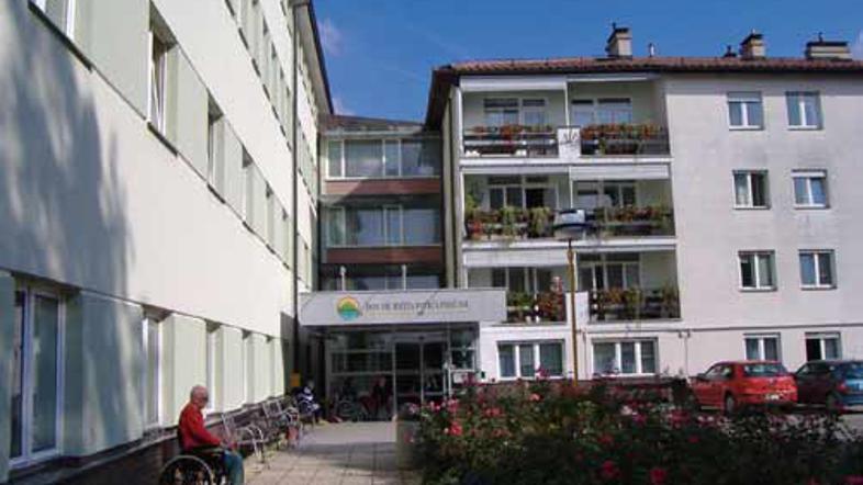 Sindikat zdravstva in socialnega varstva je za 19. marec napovedal enourno stavk