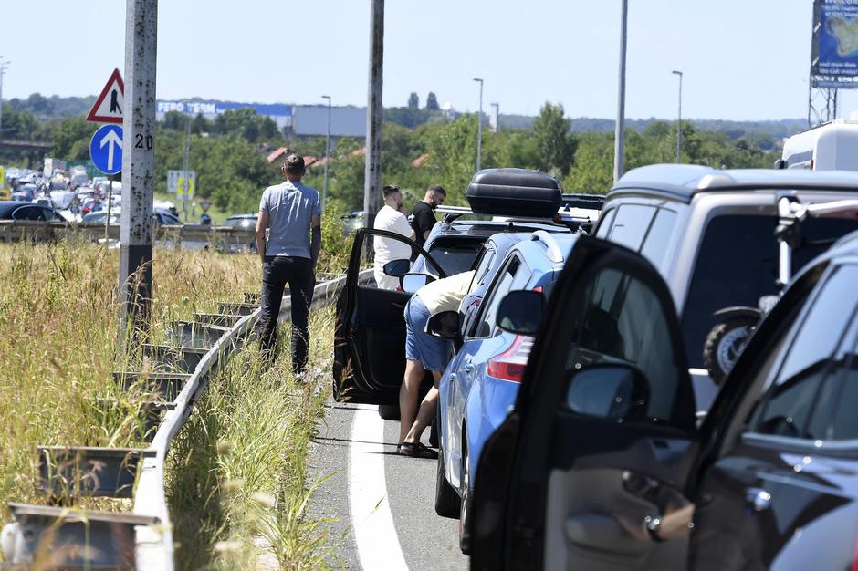 kolona avtocesta Hrvaška | Avtor: Profimedia