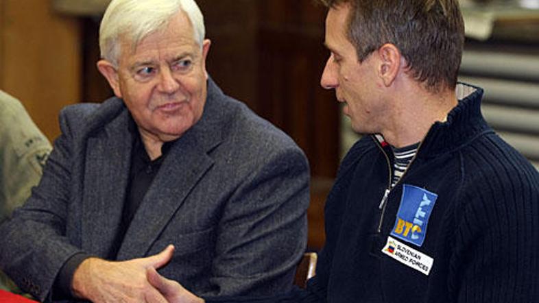 Podporo Peganu za nastop v Pekingu je izrekel tudi nekdanji predsednik Milan Kuč