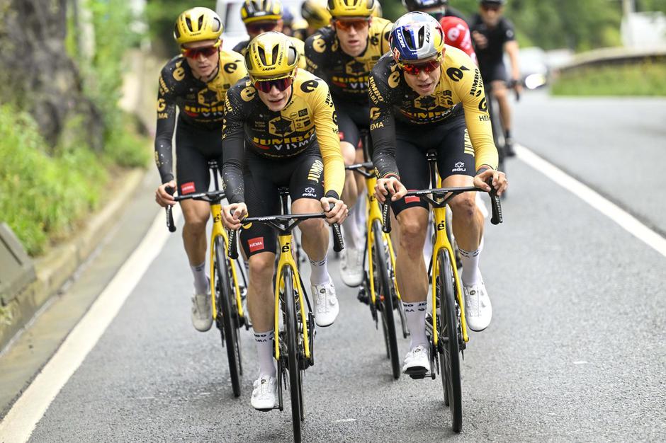 Jonas Vingegaard in Wout van Aert | Avtor: Profimedia