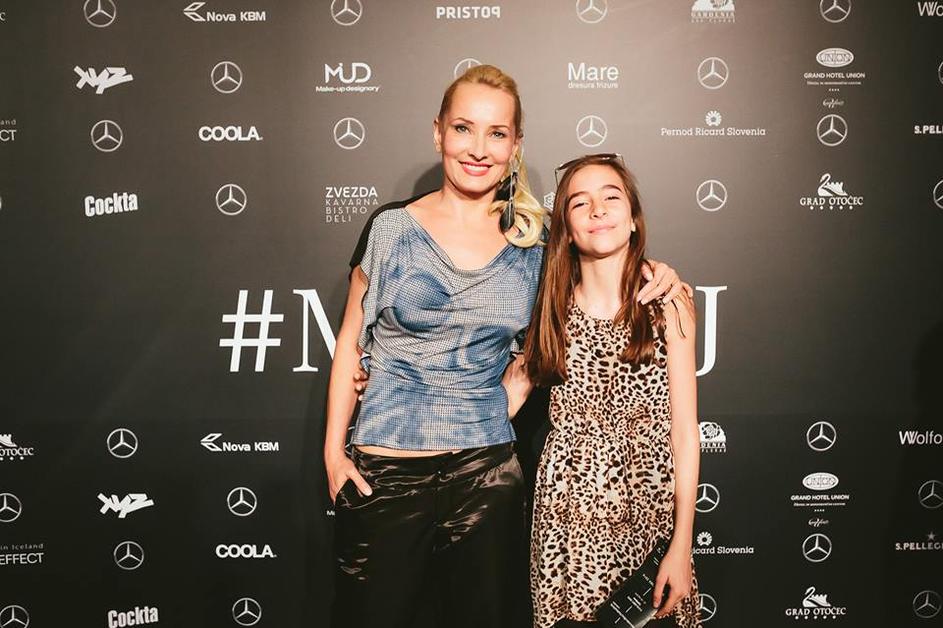 Tanja Ribič s hčerko