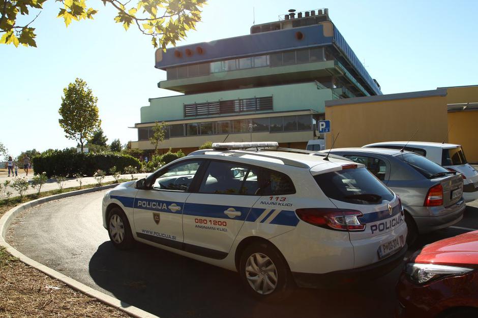 streljanje Izola bolnišnica | Avtor: Dare Čekeliš