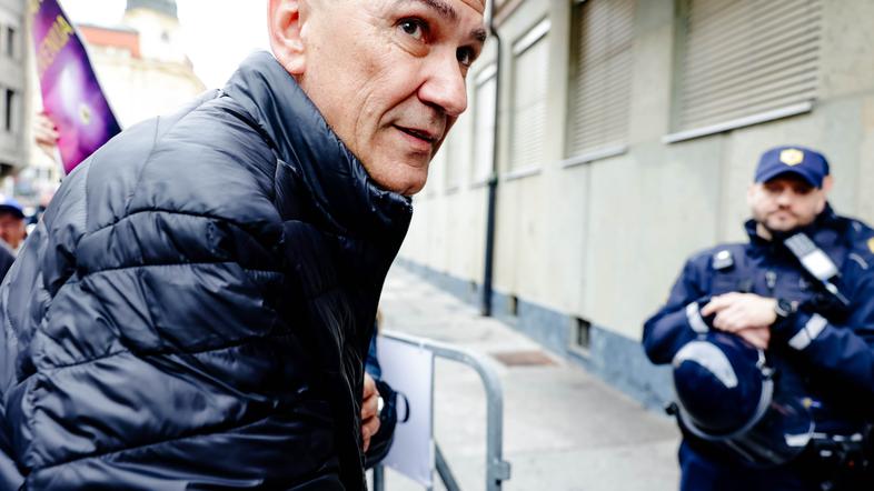 sojenje Janez Janša