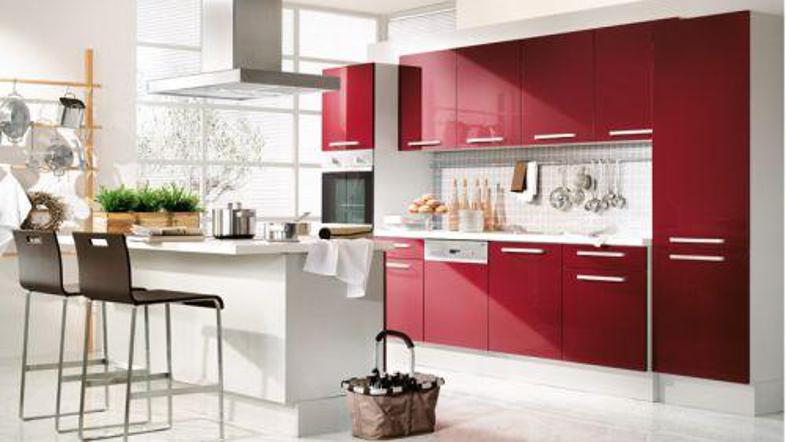 Če so prostori v vašem stanovanju veliki, si lahko privoščite moderno in funkcio