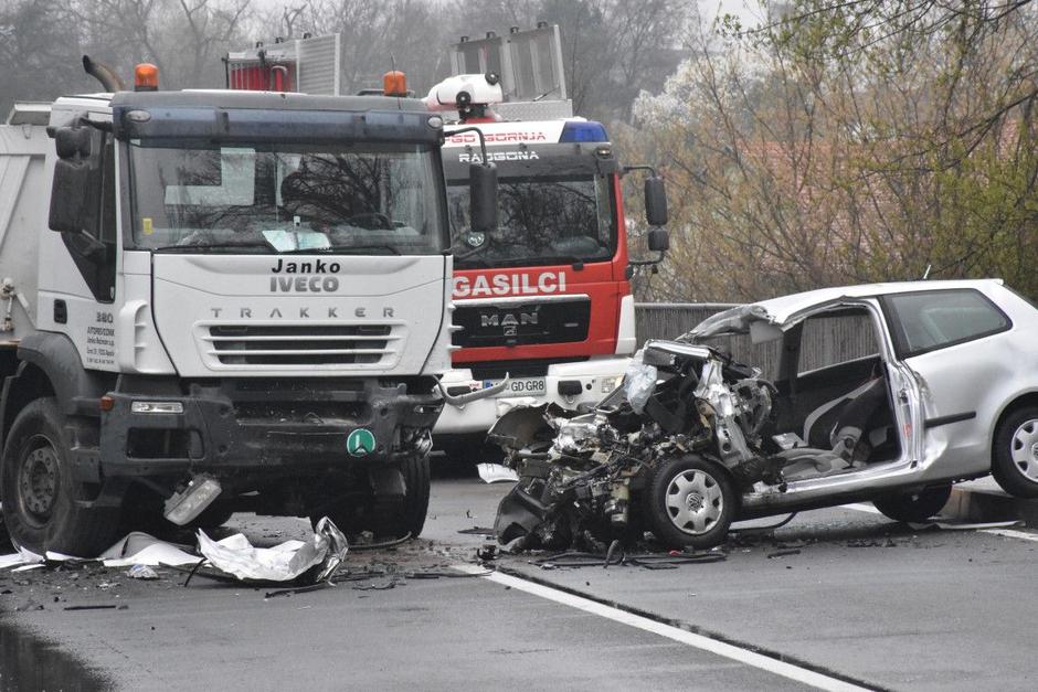 Smrtna prometna nesreča na mostu čez Muro | Avtor: sobotainfo.com