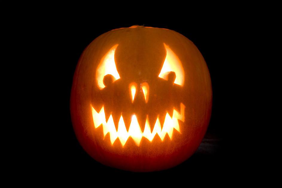 buče, noč čarovnic