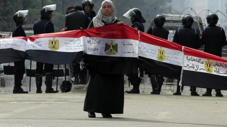 protesti po volitvah v egiptovski parlament 23. 1. 2012