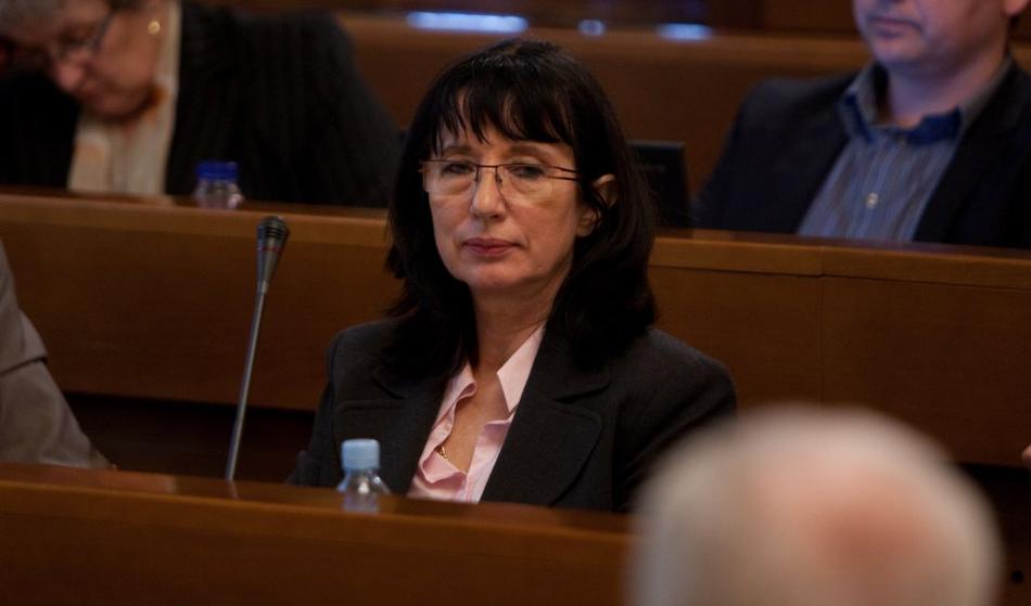 Mojca Škrinjar pojasnjuje, ali bodo res ukinili NPZ