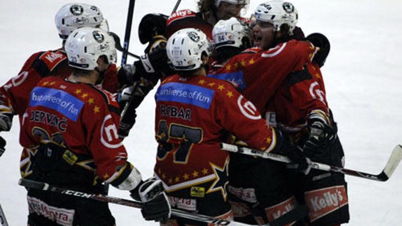 Jeseničani so se v tej sezoni že dvakrat veselili zmage. Bo v Podmežakli padel t