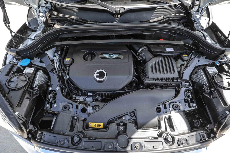 Mini cooper S E countryman