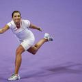 Timea Bacsinszky je v prvem nizu presenetila Justine Henin.