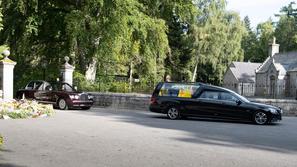 Kraljica Elizabeta - krsta