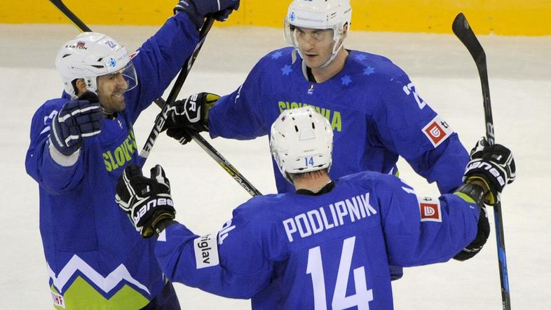 slovenija italija hokej