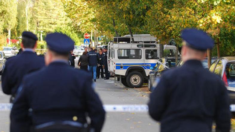 Policija navaja, da je za umor dekleta odgovoren njen 25-letni fant, ki se je po