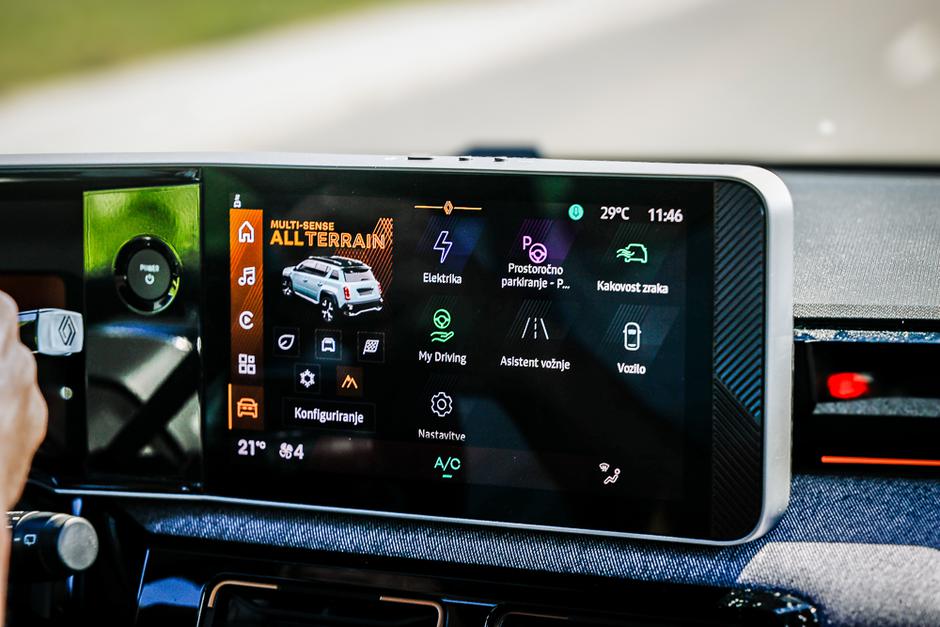 Predstavitev Renault twingo, R4 in R5 | Avtor: Saša Despot