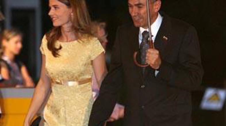 Janez in Urška primerno ljubezensko gnezdece še iščeta.