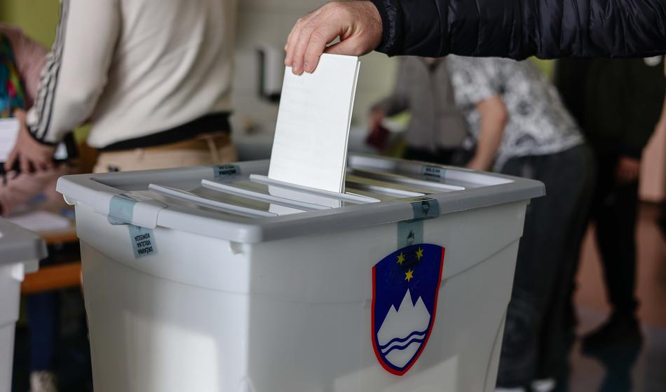 Prešteli bodo glasove iz tujine, lahko spremenijo rezultat?