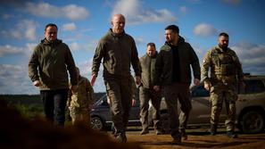 Volodimir Zelenski ukrajinska vojska vojaki