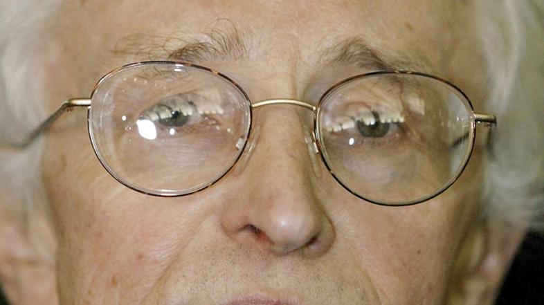 Znanstvenik, ki mu objekta niso dovolili fotografirati, je še pojasnil, da Sever