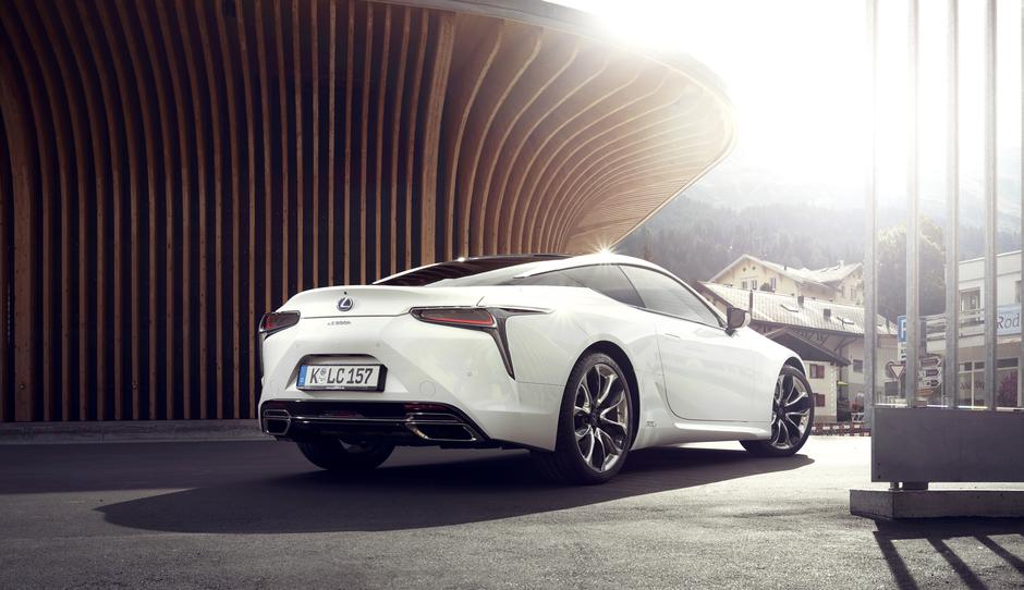 Lexus LC | Avtor: Lexus