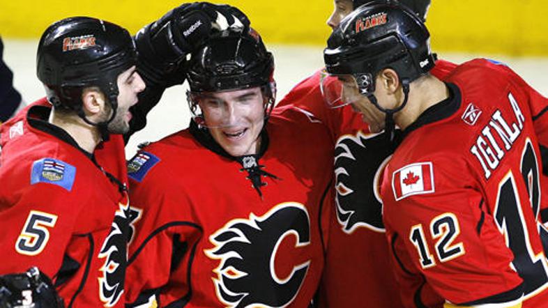 Mike Cammalleri je že drugič letos dosegel "hat trick".