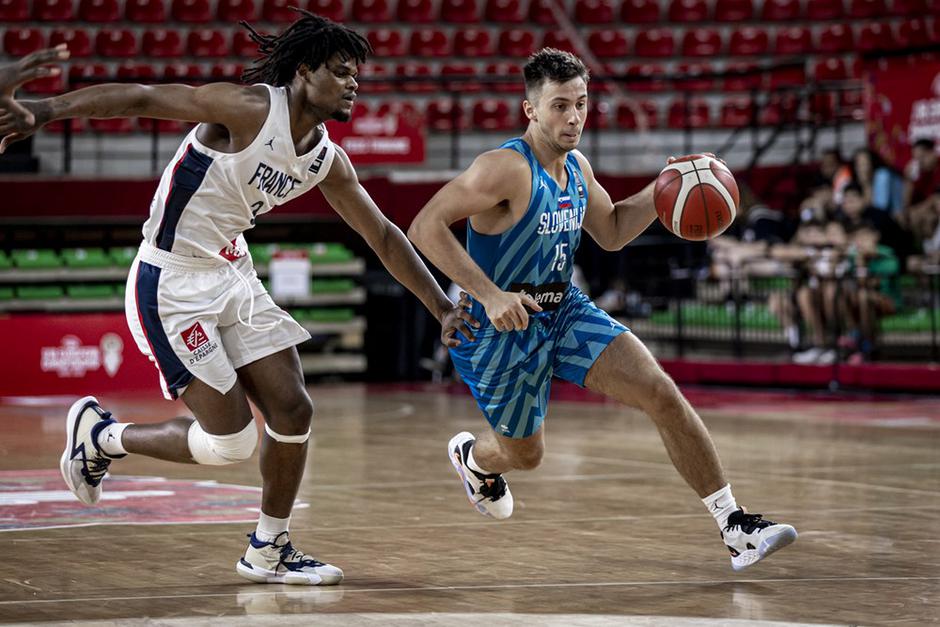 Nal Belko, košarkarska reprezentanca do 18 let | Avtor: FIBA 