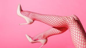 Salonarji, salonar, čevlji, pete, ženska, najlonke