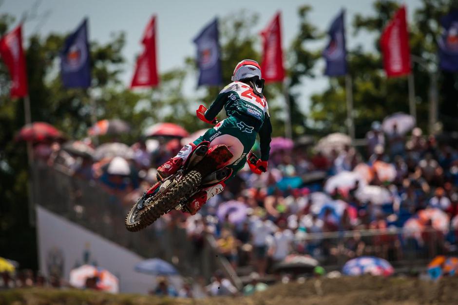 Tim Gajser | Avtor: Reševalni pas/Twitter