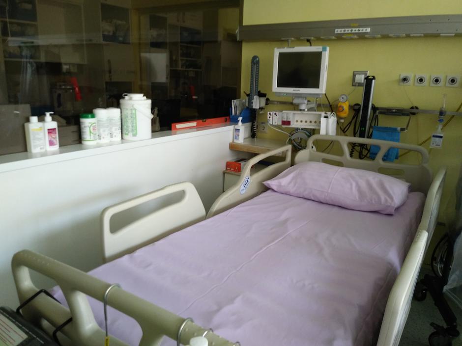 UKC Ljubljana - KO za intenzivno interno medicino | Avtor: V. L. 