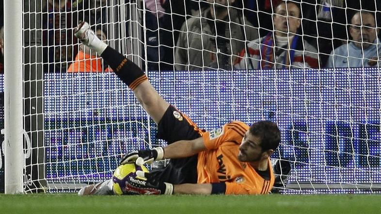 Iker Casillas vratar Real Madrid Valencia 2009