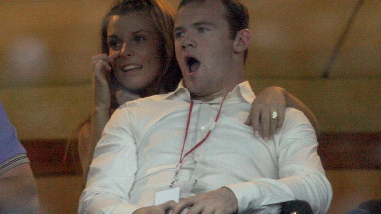 Rooney upa, da bo Coleen pozabila ... (Foto: Reuters)