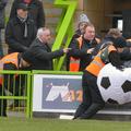 Grimsby Town napihljiva žoga