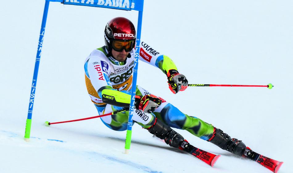 Kranjec z velikim zaostankom v finale