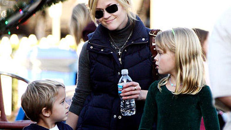 Reese je neznanki poravnala račun.