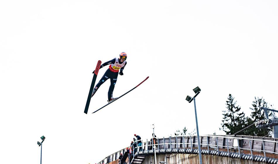 Tragični junak skokov! Na začetku olimpijske sezone si je še tretjič strgal vezi
